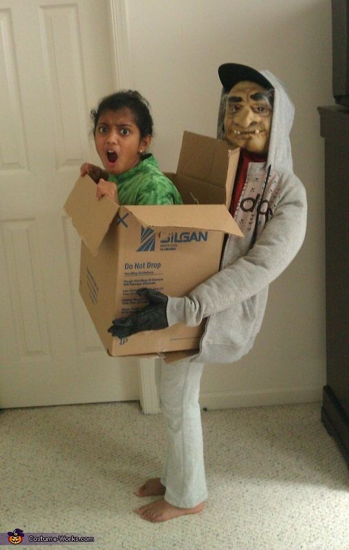 Midget on trash can costume picture