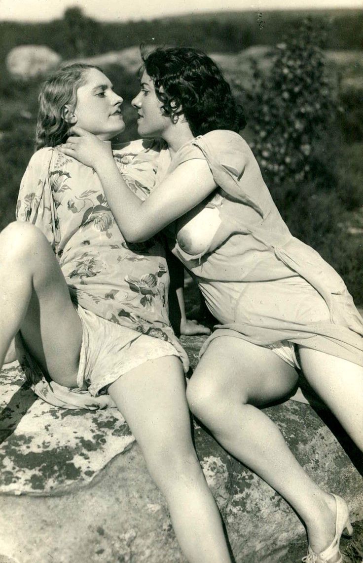 Vintage softcore lesbian erotic movie