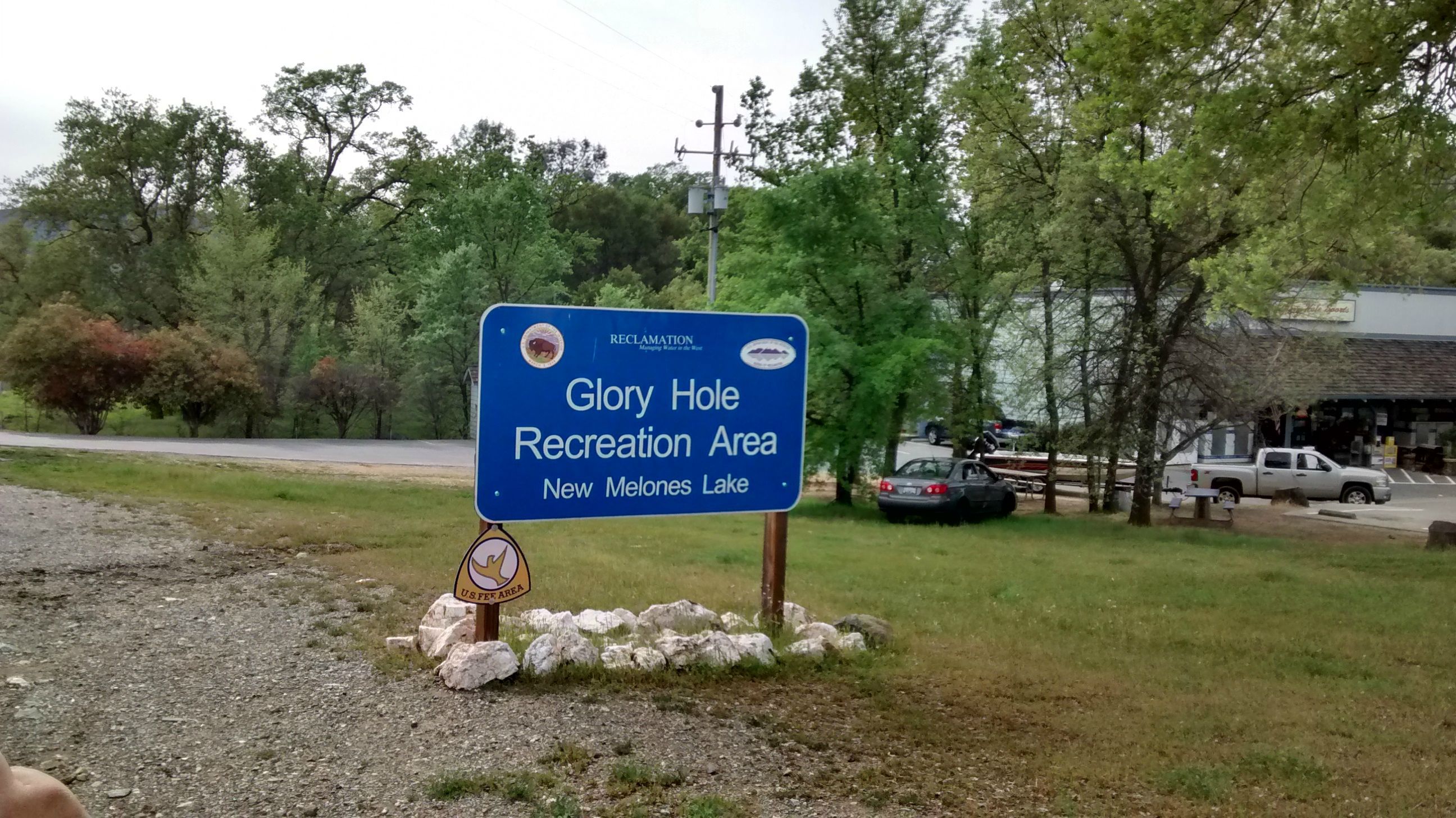 Real rest stop gloryhole girl suck
