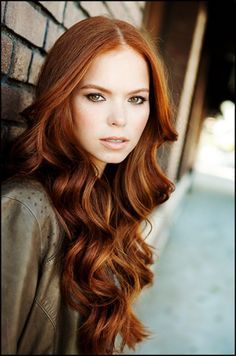 Erica 40 redhead
