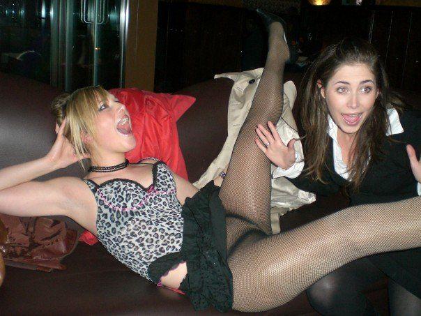 Speed reccomend Upskirt pantyhose party pics