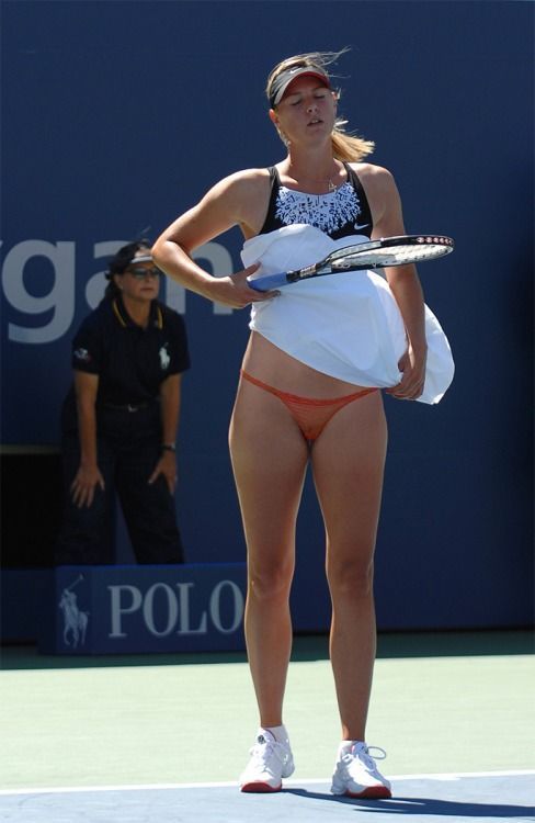 Tennis girls blowjob