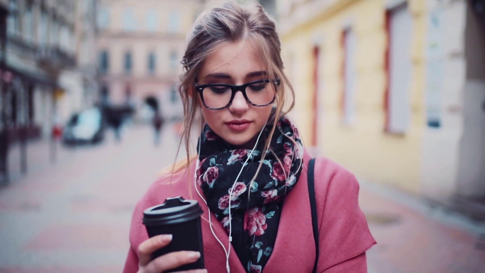 Snapdragon reccomend Glasses Hot Videos