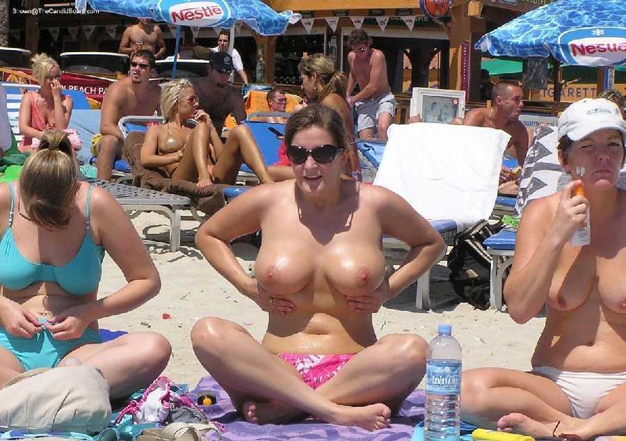 Naked boobs competition